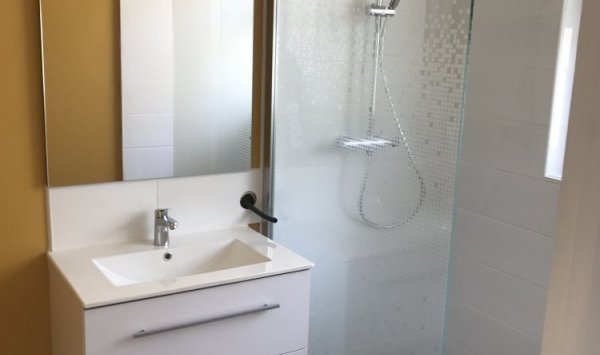 Rénovation de sanitaires à Pau