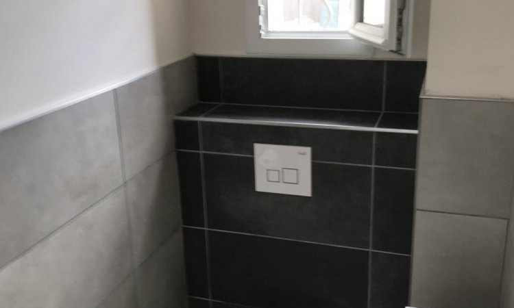 Rénovation de sanitaires à Pau